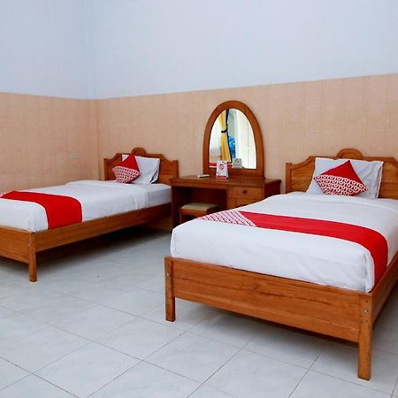 Oyo 1669 Hotel Vista Syariah Bengkulu Esterno foto