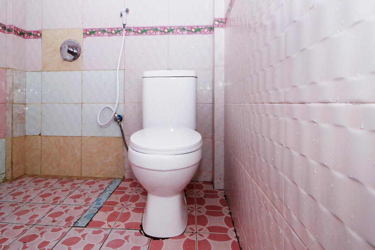 Oyo 1669 Hotel Vista Syariah Bengkulu Esterno foto