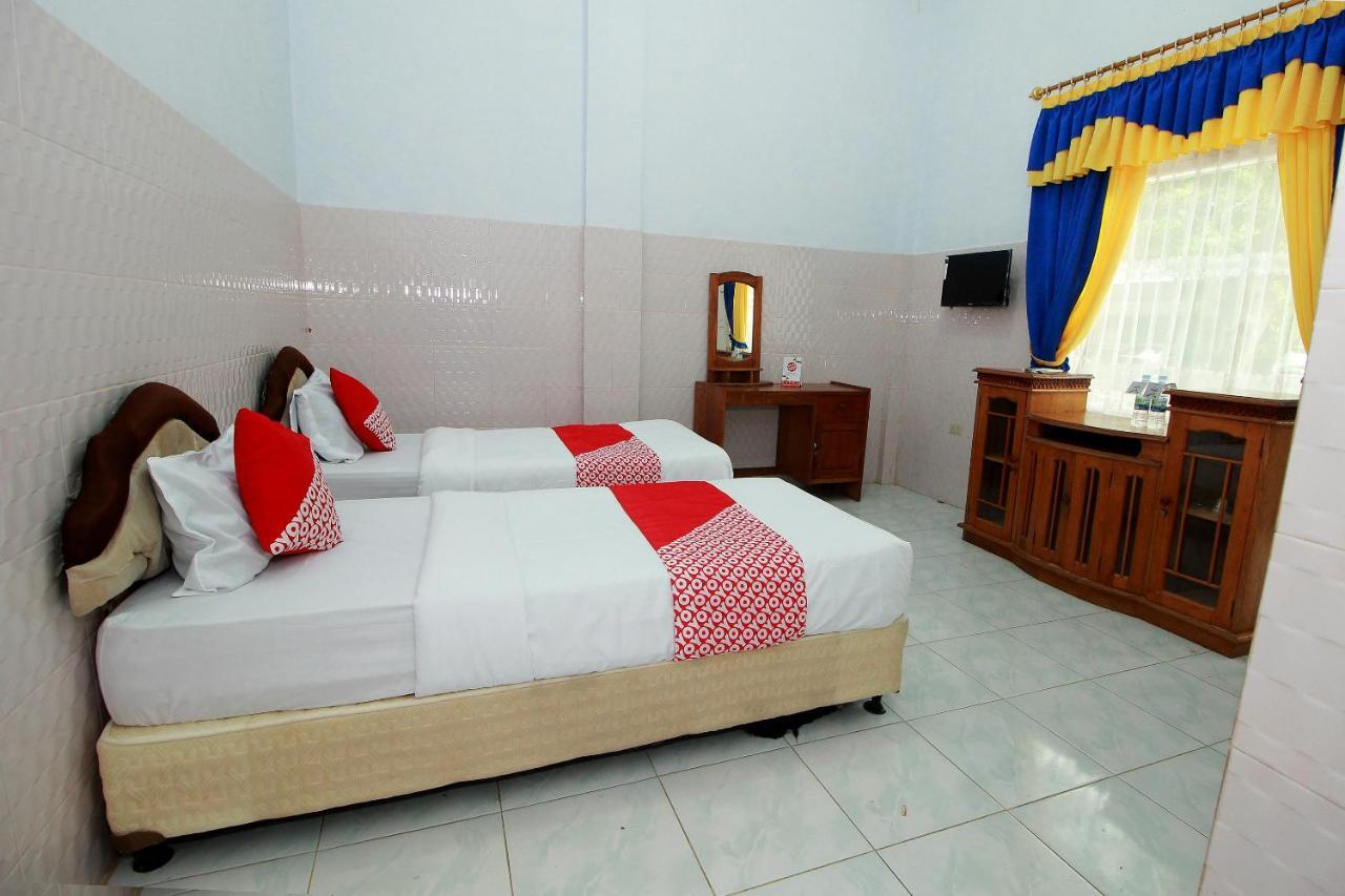 Oyo 1669 Hotel Vista Syariah Bengkulu Esterno foto